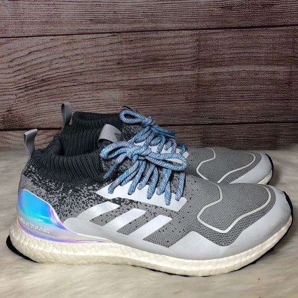 ultra boost light